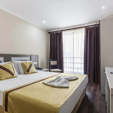 Otel Ayhan